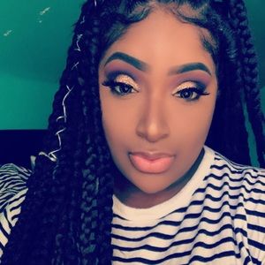 Meet your Posher, Bre-anna